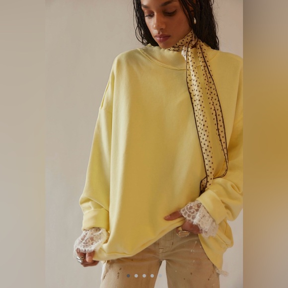 Free People Tops - NWOT size XS Free People Palm Springs Pullover